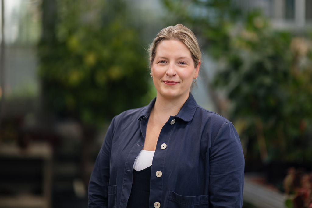 Portrait of Dr. Isabella Anderson-Wagner, scientific advisor for Vagal Foods.